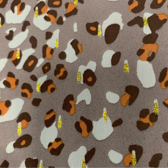 Entro taupe mauve gray leopard print shift dress with‎ peasant sleeve. Size M - Picture 4 of 10